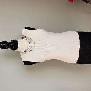 Axcess by Liz Claiborne Women's Size XL White/Cream Sweater with iridescent